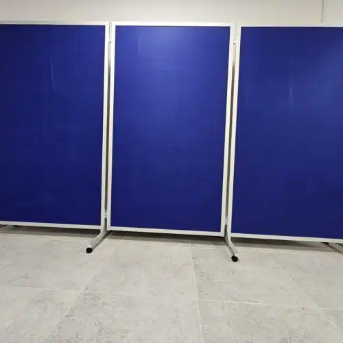 Ścianka tekstylna z ekspozycji 3 panele
